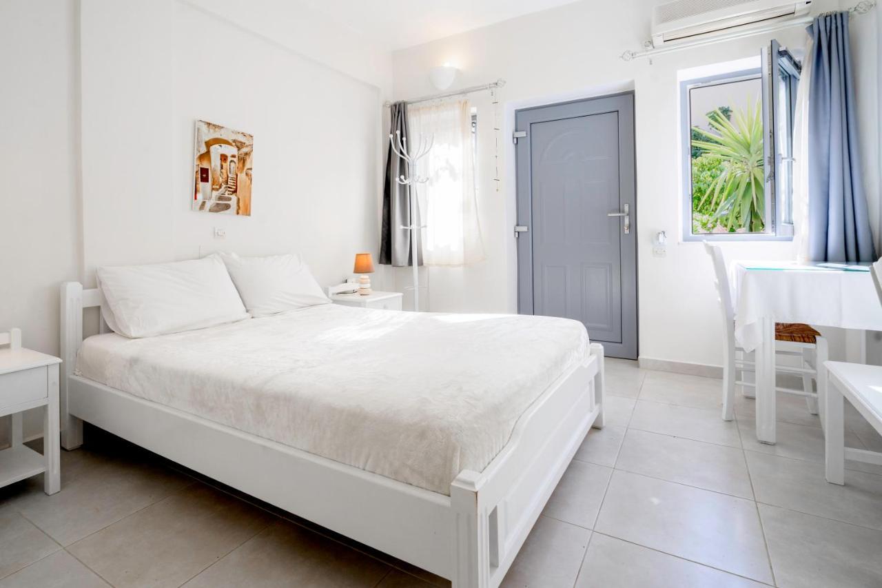 Ersi Villas Fira (Santorini) Quarto foto
